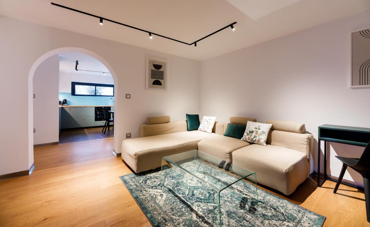 Stylish City Apartment Сплит Екстериор снимка