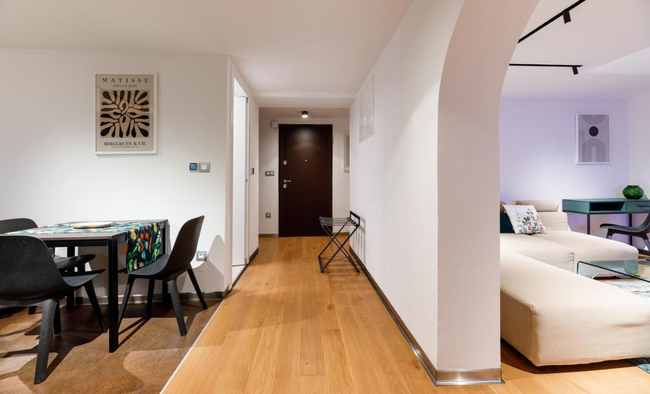 Stylish City Apartment Сплит Екстериор снимка